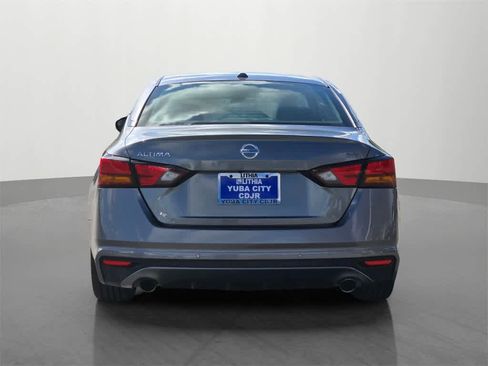 Used 2022 Nissan Altima 2.5 SR image 5