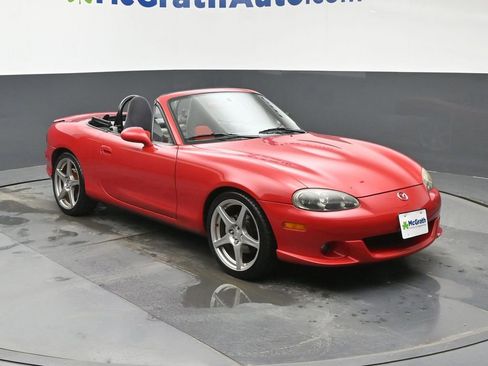Used 2004 MAZDA MX-5 Miata MAZDASPEED image 2
