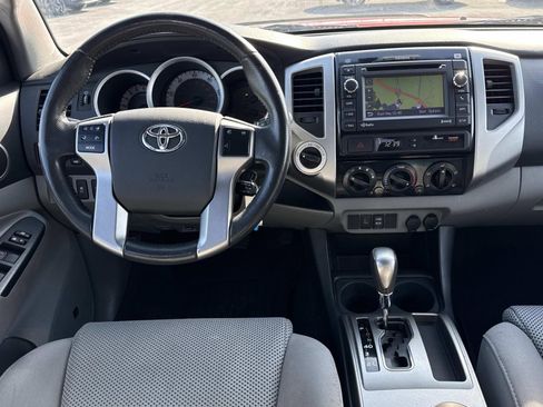 Used 2012 Toyota Tacoma TRD Off-Road image 8