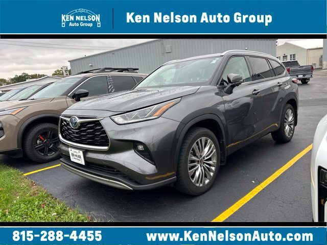 Used 2023 Toyota Highlander Platinum AWD/4WD image 1