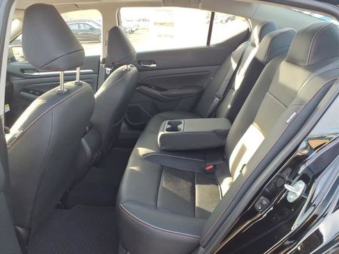 New 2025 Nissan Altima 2.5 SR w/ SR Premium Package image 30