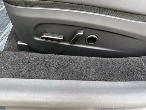 Used 2025 Tesla Model 3 Long Range RWD image 26