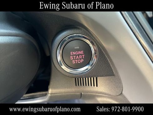 Certified 2025 Subaru Crosstrek 2.5i Limited w/ Crosstrek Mirror Package image 35