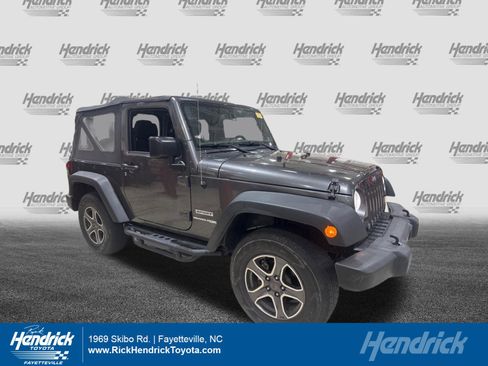 Used 2018 Jeep Wrangler Sport AWD/4WD image 1