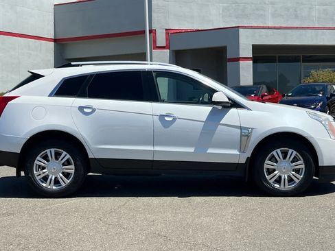 Used 2016 Cadillac SRX Luxury w/ Driver Awareness Package AWD/4WD image 6