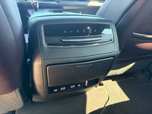 Used 2024 Cadillac Escalade Premium Luxury Platinum w/ Heavy-Duty Trailer Package AWD/4WD image 18