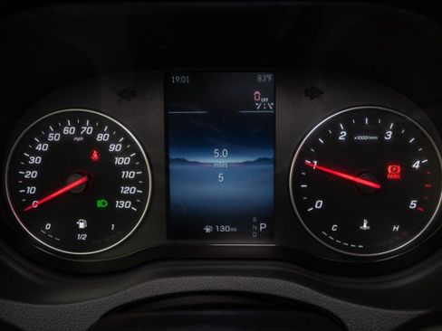 Used 2025 Mercedes-Benz Sprinter 2500 image 23