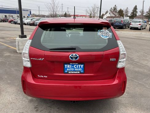 Used 2012 Toyota Prius V Two image 6