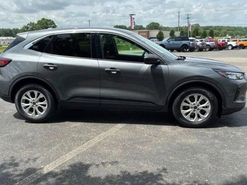 Used 2024 Ford Escape Active FWD image 5