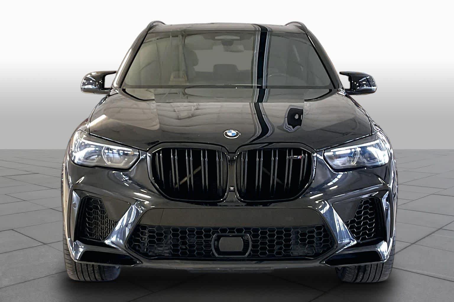 Used 2022 BMW X5 M w/ Competition Package 2 AWD/4WD image 3