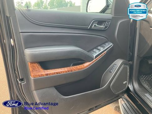 Used 2017 Chevrolet Tahoe Premier w/ Max Trailering Package AWD/4WD image 16
