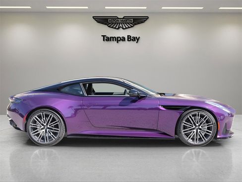 Used 2024 Aston Martin DB12 Coupe image 5