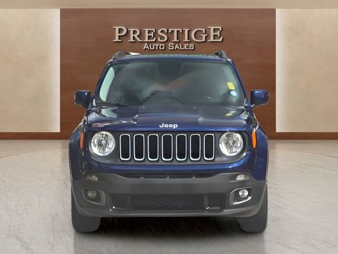 Used 2017 Jeep Renegade Latitude AWD/4WD image 13
