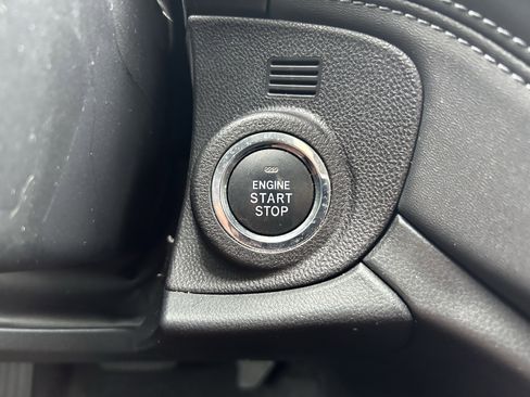 Used 2023 Subaru Outback Premium image 16