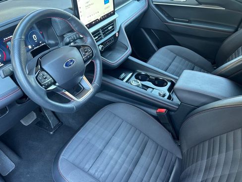 Used 2025 Ford Explorer ST-Line AWD/4WD image 9