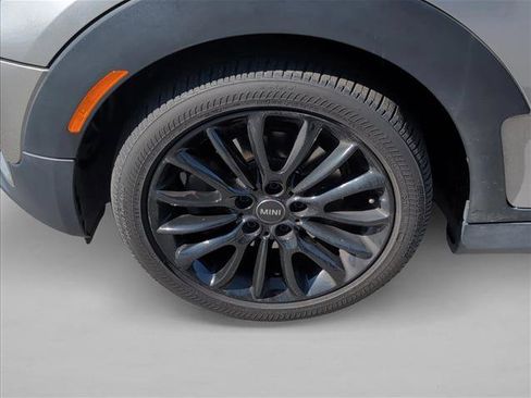 Used 2017 MINI Cooper Clubman ALL4 image 25