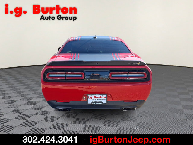 Certified 2022 Dodge Challenger R/T Scat Pack w/ Shaker Package RWD image 5