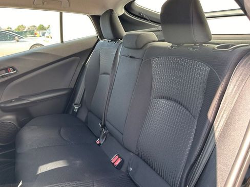 Used 2018 Toyota Prius Three FWD image 14