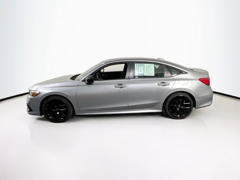 Used 2023 Honda Civic Sport image 8