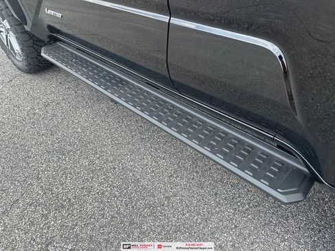 New 2026 Toyota 4Runner Limited AWD/4WD image 10