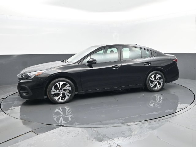 Used 2025 Subaru Legacy Premium AWD/4WD image 5