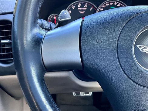 Used 2008 Chevrolet Corvette Coupe w/ Preferred Equipment Group RWD image 18