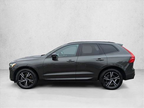 Used 2022 Volvo XC60 B5 R-Design image 9