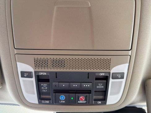 Used 2018 Acura TLX V6 SH-AWD w/ Technology Pkg image 50