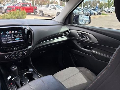 Used 2018 Chevrolet Traverse LT AWD/4WD image 15
