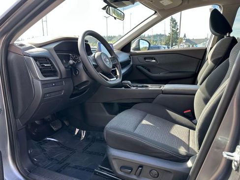 Used 2021 Nissan Rogue SV FWD image 9