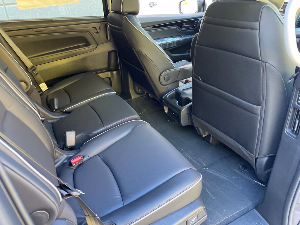 New 2027 Honda Odyssey Touring image 8