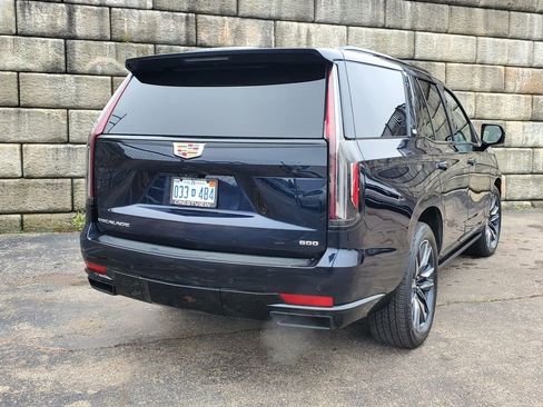 Certified 2024 Cadillac Escalade Sport Platinum image 6