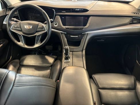 Used 2017 Cadillac XT5 Luxury w/ Driver Awareness Package AWD/4WD image 26