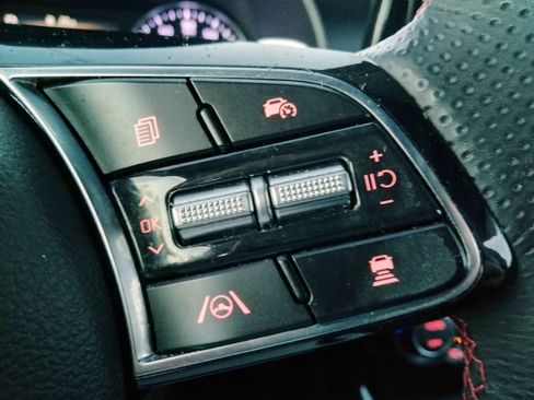 Used 2023 Kia Forte GT image 20