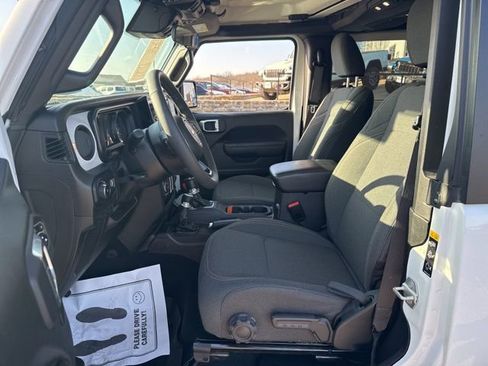 Used 2024 Jeep Wrangler Sport AWD/4WD image 14