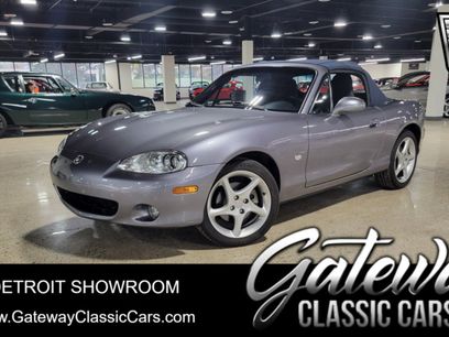Used 2003 MAZDA MX-5 Miata