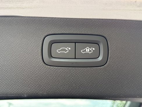 Used 2023 Volvo XC90 B6 Plus w/ Protection Package AWD/4WD image 21