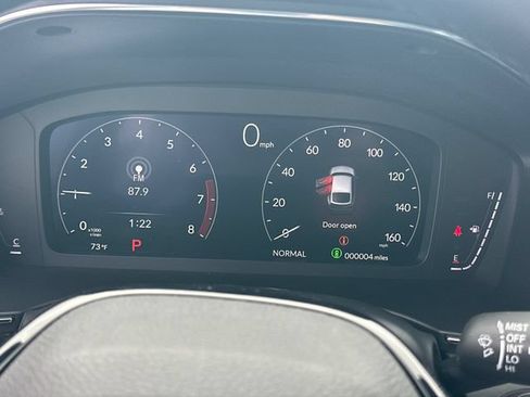 Used 2025 Acura Integra FWD image 25