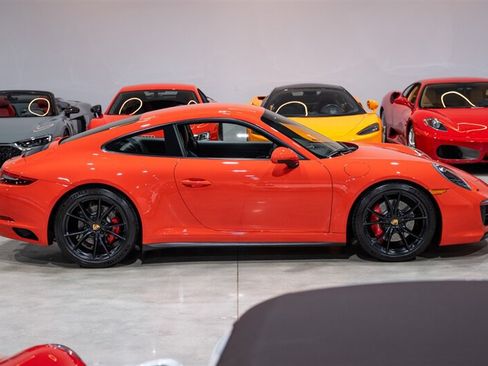 Used 2017 Porsche 911 Carrera GTS RWD image 7