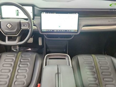 Used 2024 Rivian R1S Adventure AWD/4WD image 20