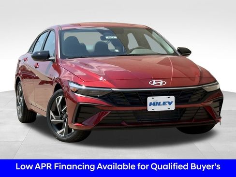 New 2025 Hyundai Elantra Sport image 2