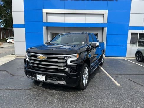 New 2025 Chevrolet Silverado 1500 High Country w/ High Country Premium Package image 2