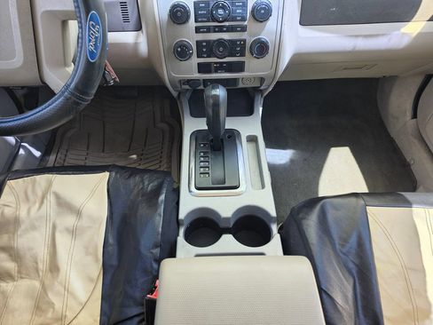 Used 2008 Ford Escape XLT FWD image 28