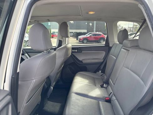 Used 2015 Subaru Forester 2.5i Limited AWD/4WD image 13