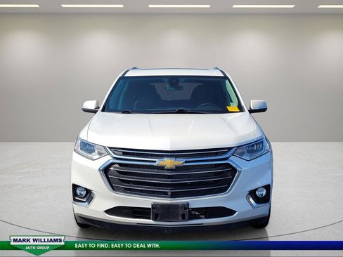 Used 2021 Chevrolet Traverse Premier AWD/4WD image 9