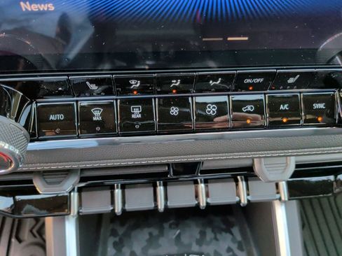 New 2026 Chevrolet Colorado LT w/ LT Convenience Package image 26