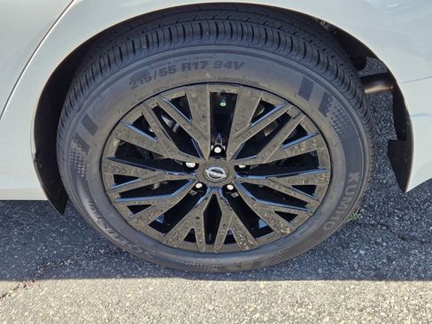 New 2026 Nissan Altima 2.5 SV w/ SV Special Edition Package FWD image 5