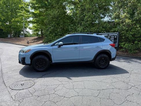 Used 2019 Subaru Crosstrek 2.0i Limited w/ Moonroof Package w/Navigation AWD/4WD image 5