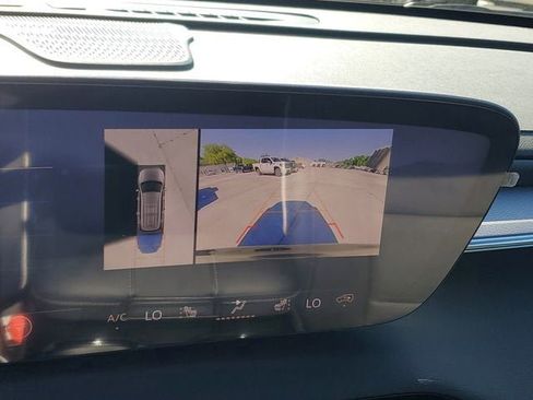 New 2026 Buick Enclave Sport Touring w/ Power Package FWD image 22
