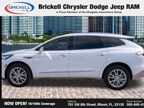 Used 2023 Buick Enclave Essence w/ Experience Buick Package FWD image 8